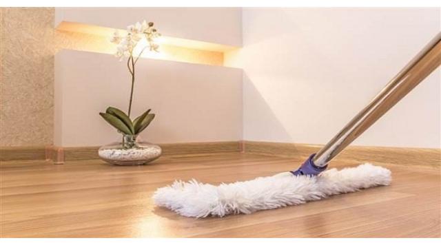 Cách làm sạch sàn nhà hiệu quả sạch bong kin kít